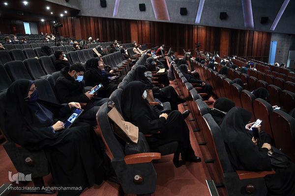 مراسم رونمایی از بازی رایانه‌ای فرمانده مقاومت؛ نبرد آمرلی