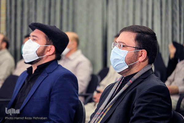 محفل انس باقرآن و شهدا