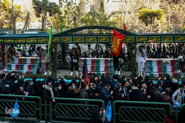 تشییع پیکر ۱۵۰ شهید گمنام