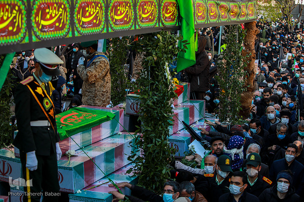 تشییع پیکر ۱۵۰ شهید گمنام