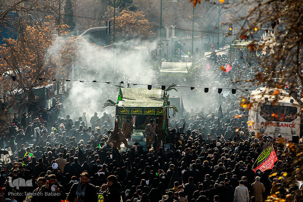 تشییع پیکر ۱۵۰ شهید گمنام