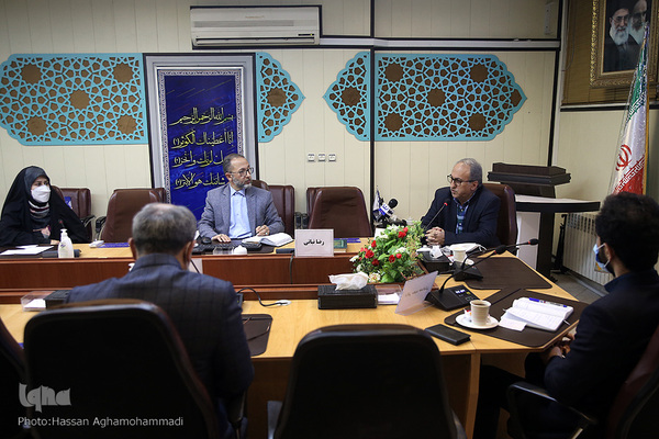 نشست ضرورت چرخش از برنامه درسی خطی به برنامه درسی مارپیچی در آموزش عمومی قرآن