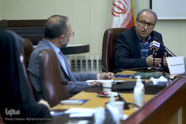 نشست ضرورت چرخش از برنامه درسی خطی به برنامه درسی مارپیچی در آموزش عمومی قرآن