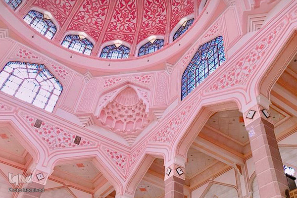 مسجد صورتی مالزی