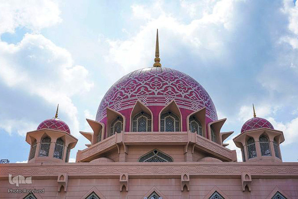 مسجد صورتی مالزی