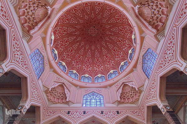 مسجد صورتی مالزی