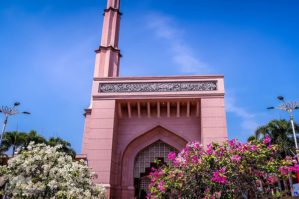 مسجد صورتی مالزی