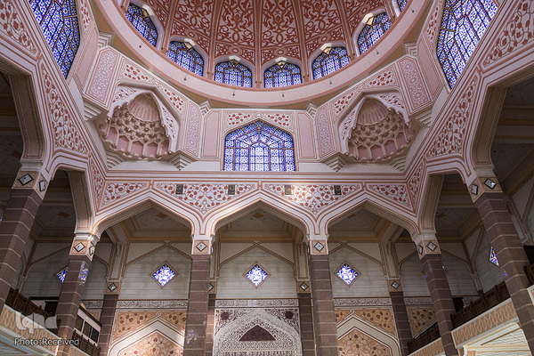 مسجد صورتی مالزی