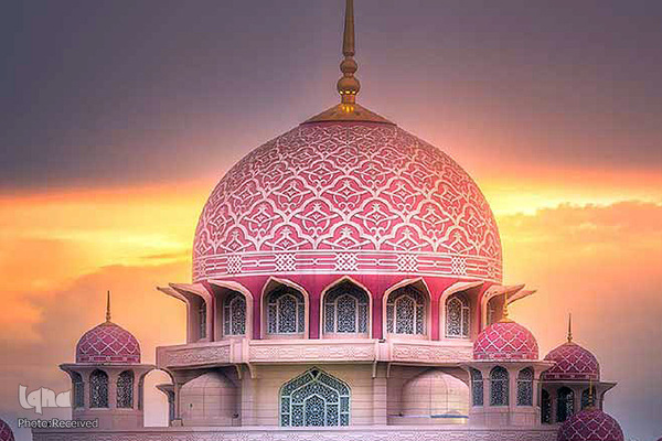 مسجد صورتی مالزی