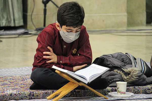 دومین جلسه تلاوت و استماع قرآن کریم