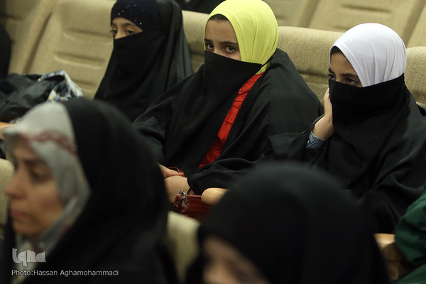 محفل انس باقرآن جامعه قرآنی در آستانه چهل و سومین سالگرد پیروزی انقلاب اسلامی