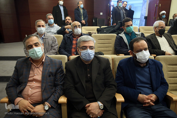 محفل انس باقرآن جامعه قرآنی در آستانه چهل و سومین سالگرد پیروزی انقلاب اسلامی