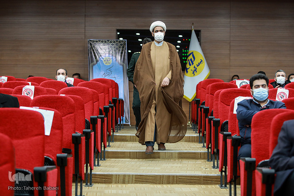 آیین اختتامیه سی و سومین دوره مسابقات قرآن کریم آقایان شاغل و وظیفه نیروهای مسلح