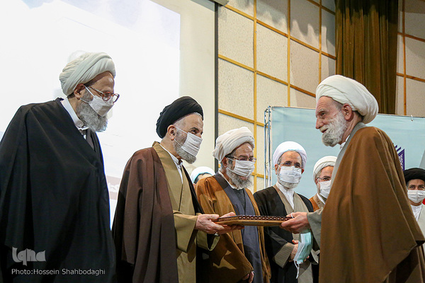 بیست و سومین همایش کتاب سال حوزه و پنجمین جشنواره مقالات علمی حوزه