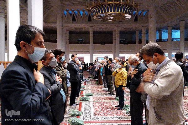 حرم شاهچراغ در سوگ باب‌الحوائج(ع)