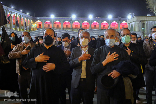 حرم شاهچراغ در سوگ باب‌الحوائج(ع)