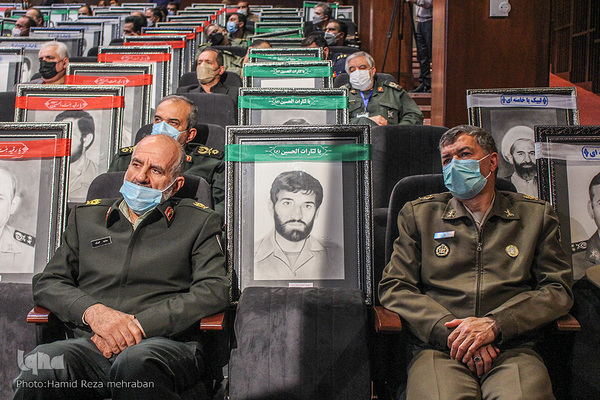 مراسم رونمایی از دستاوردهای علمی و پژوهشی پژوهشگاه علوم و معارف دفاع مقدس