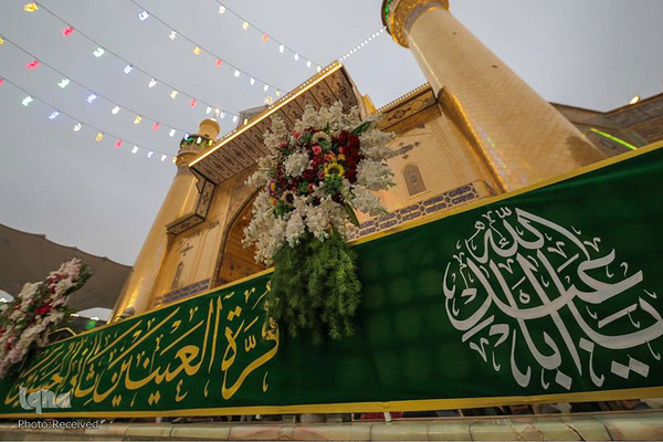گل آرایی حرم نورانی امیرالمومنین حضرت علی(ع) در اعیاد شعبانیه
