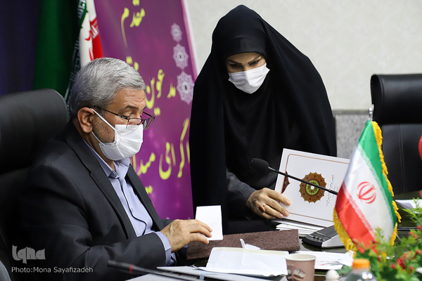 تقدیر معاون وزارت آموزش و پرورش از مریم سبزه‌زاری