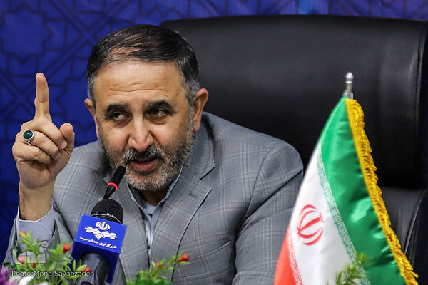 تقدیر معاون وزارت آموزش و پرورش از مریم سبزه‌زاری