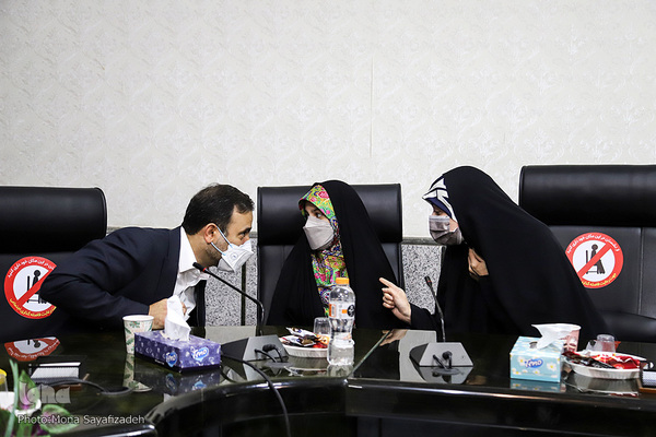 تقدیر معاون وزارت آموزش و پرورش از مریم سبزه‌زاری