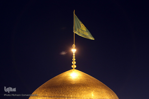 لحظه تحویل سال ۱۴۰۱ در حرم مطهر رضوی