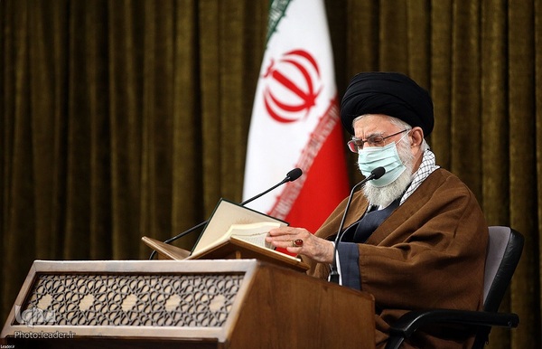 مراسم انس با قرآن در اولین روز ماه مبارک رمضان در حسینیه امام خمینی(ره)