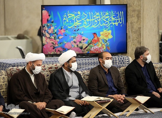 مراسم انس با قرآن در اولین روز ماه مبارک رمضان در حسینیه امام خمینی(ره)