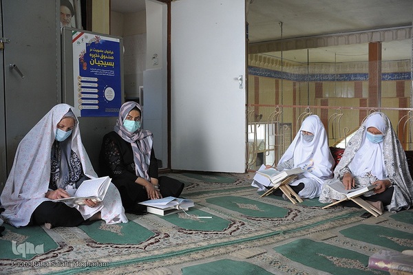 عطر قرآن کریم در مسجد محمدیه بیرجند