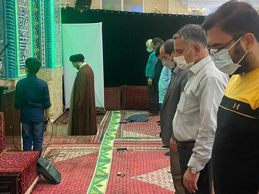 نماز جماعت مسجد شیخ صدوق