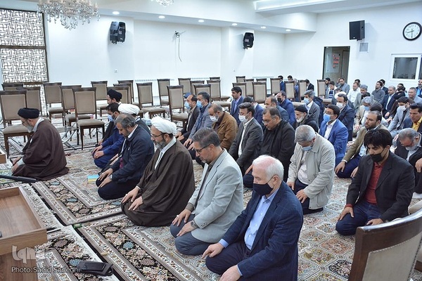 محفل انس با قرآن یادبود شهدای حرم رضوی‎‎