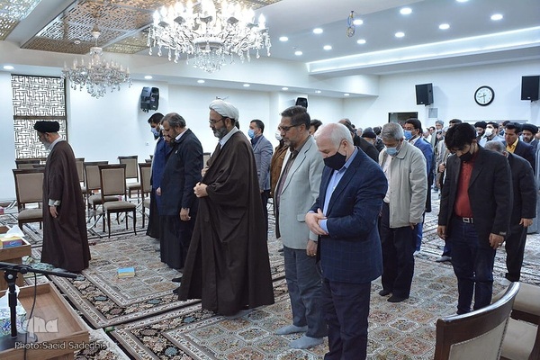 محفل انس با قرآن یادبود شهدای حرم رضوی‎‎