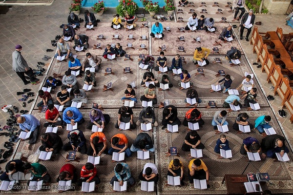 محفل انس با قرآن در خانه موزه شهید مدرس