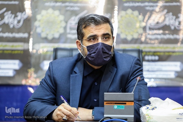 محفل انس با قرآن کریم از سوی شواری مشورتی بانوان معاونت قرآن و عترت وزارت فرهنگ وارشاد اسلامی