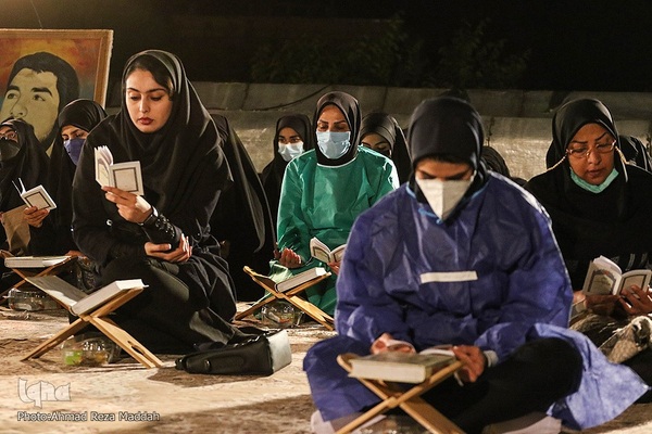 قرار بندگی؛ احیای شب ۲۱ رمضان در بیمارستان حضرت علی اصغر(ع) شیراز