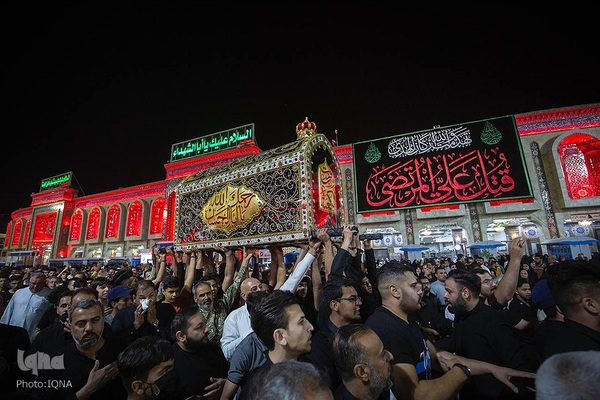 مراسم عزاداری سالروز شهادت امام  علی (ع) در حرم امام حسین (ع)