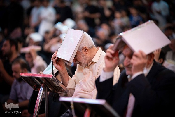 قرار بندگی؛ احیای شب ۲۱ رمضان در حرم امام حسین (ع)