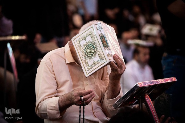 قرار بندگی؛ احیای شب ۲۱ رمضان در حرم امام حسین (ع)