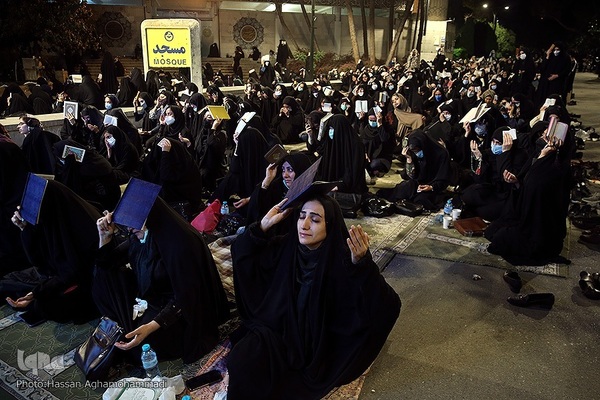 قرار بندگی؛ احیای شب 21 رمضان در ایران اسلامی