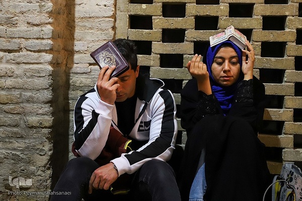 قرار بندگی؛ احیای شب 21 رمضان در ایران اسلامی