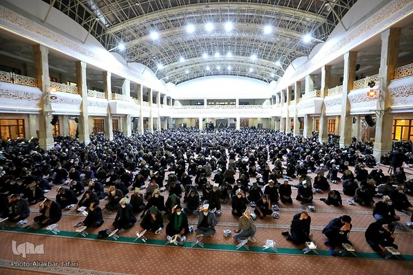 قرار بندگی؛ احیای شب 21 رمضان در ایران اسلامی