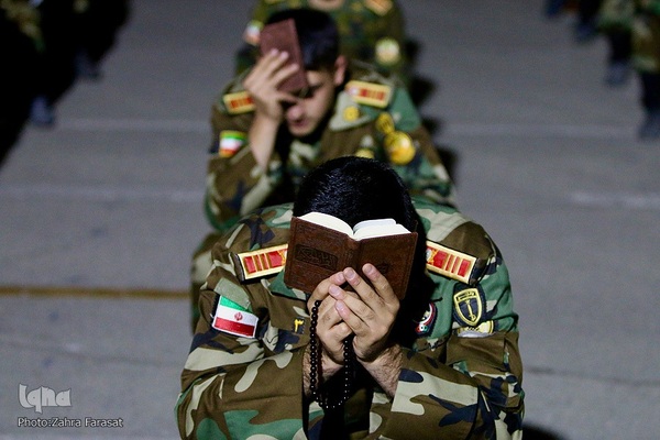 قرار بندگی؛ احیای شب ۲۳ رمضان در دانشگاه افسری امام علی(ع)