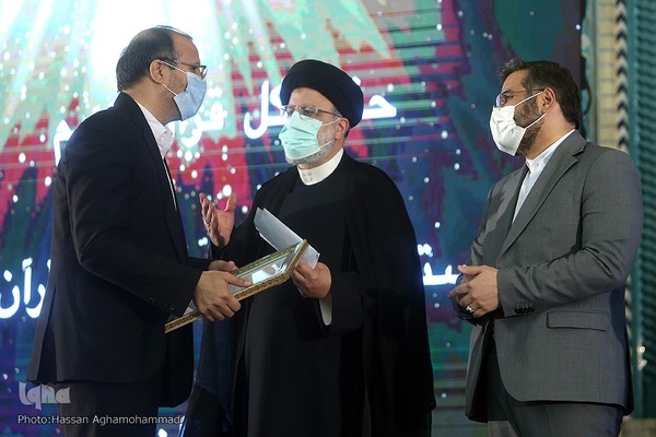 آئین بیست‌وهفتمین دوره همایش ملی خادمان قرآن کریم