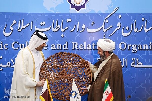 دیدار حجت‌الاسلام والمسلمین محمد‌مهدی ایمانی‌پور، رئیس سازمان فرهنگ و ارتباطات اسلامی با عبدالرحمن بن حمد بن جاسم بن حمد آل ثانی، وزیر فرهنگ قطر
