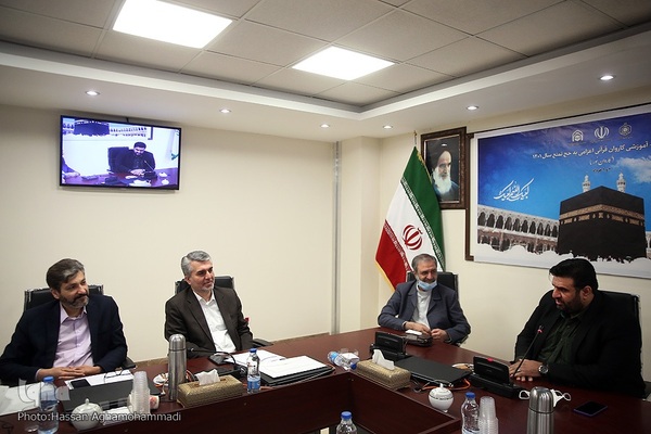 نشست توجیهی و آموزشی کاروان قرآنی (نور) اعزامی به حج تمتع سال 1401