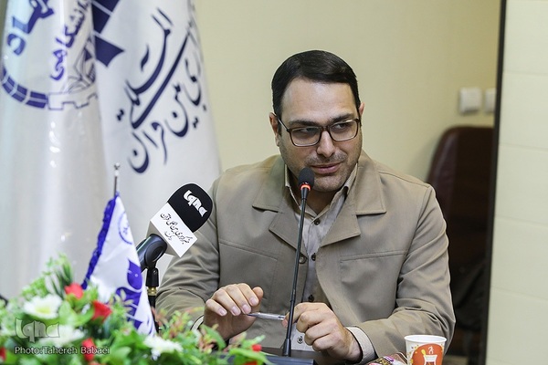 رونمایی از کتاب تقلید در هنر تلاوت قرآن کریم