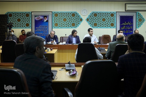 رونمایی از کتاب تقلید در هنر تلاوت قرآن کریم