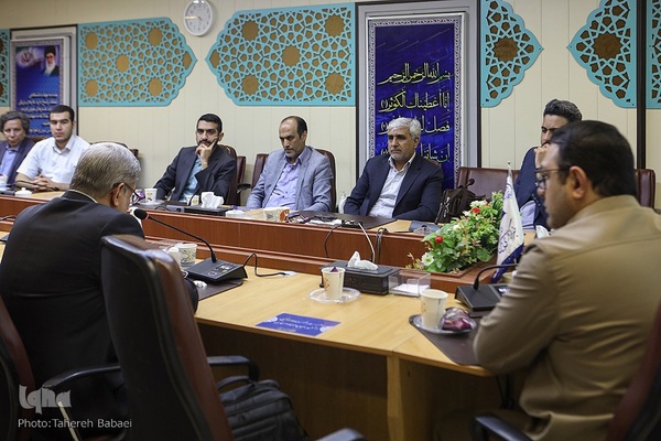 رونمایی از کتاب تقلید در هنر تلاوت قرآن کریم