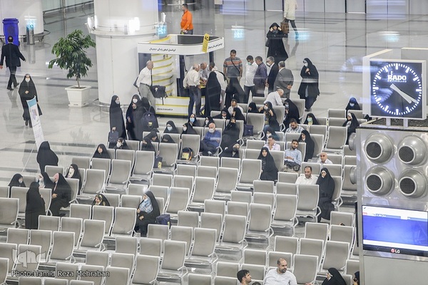 مراسم بدرقه اولین کاروان حجاج ایرانی