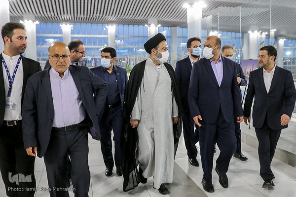 مراسم بدرقه اولین کاروان حجاج ایرانی